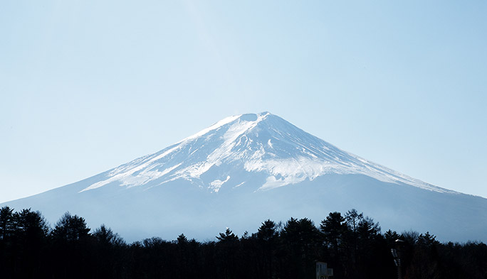 富士山が育む“宝物” auショップで買える天然水『フレシャス』の工場を見学してきた