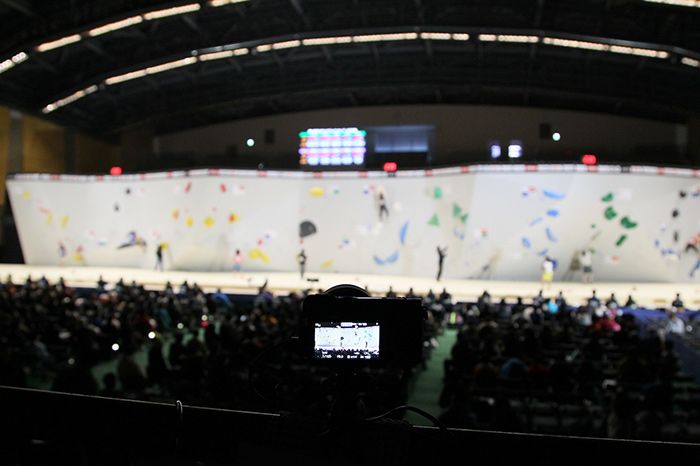 ボルダリング・ジャパンカップ会場に設置された自由視点VR用カメラ