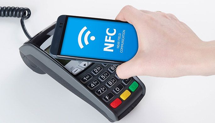 “かざして通信”の『NFC』規格とは？ FeliCaとの違いやスマホでできることを解説