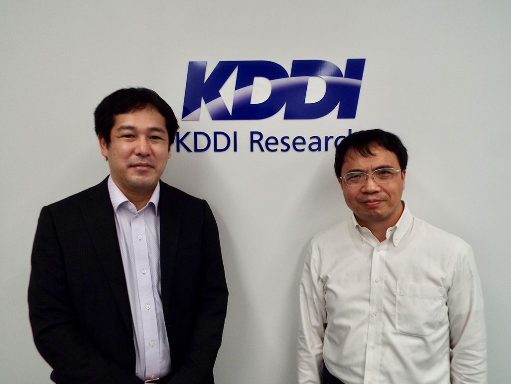 KDDI総合研究所の田坂和之と徐建鋒