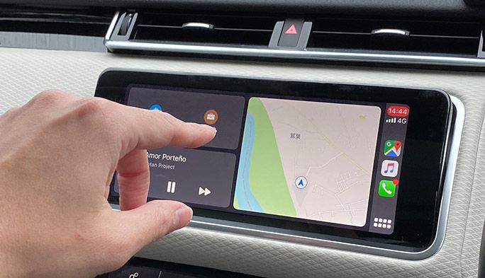カーナビとiPhoneを連携する『CarPlay』とは？ iOS 13での進化ポイントも紹介