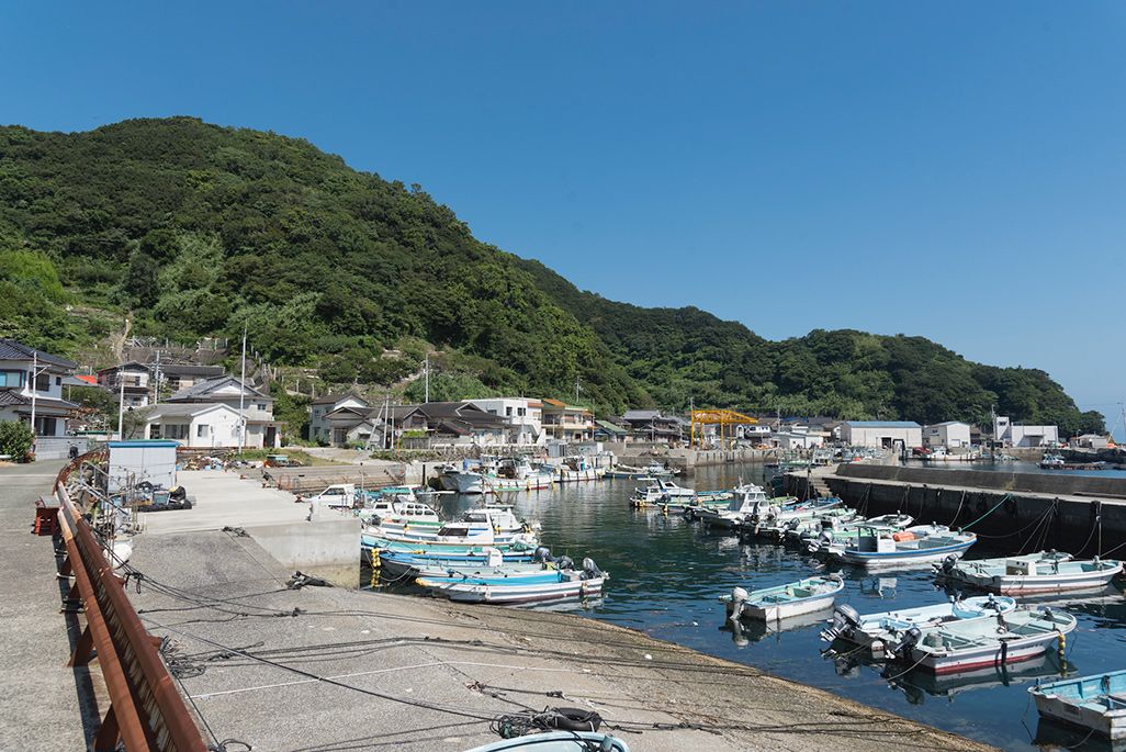 嘉島の港