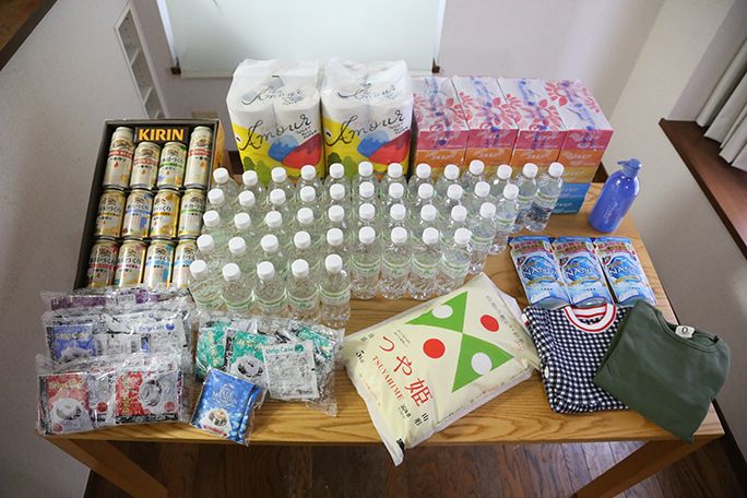 Wowma!で購入した食料品と日用品と子ども服