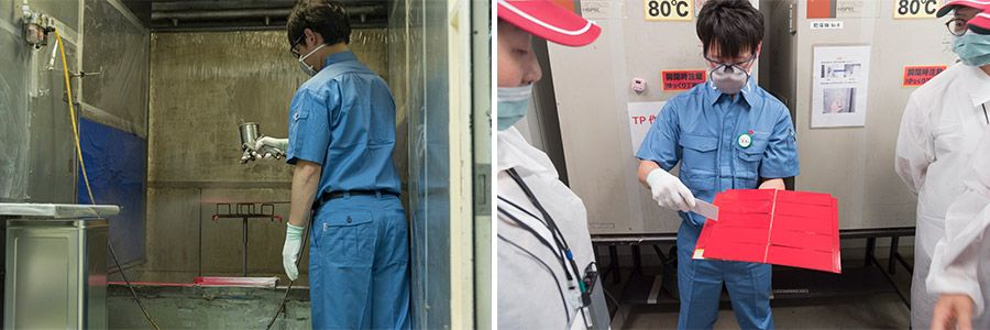 塗料の上からコーティング、紫外線で定着させる作業