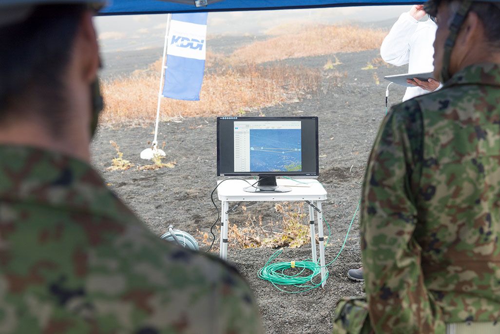 実験には自衛隊も駆けつけた