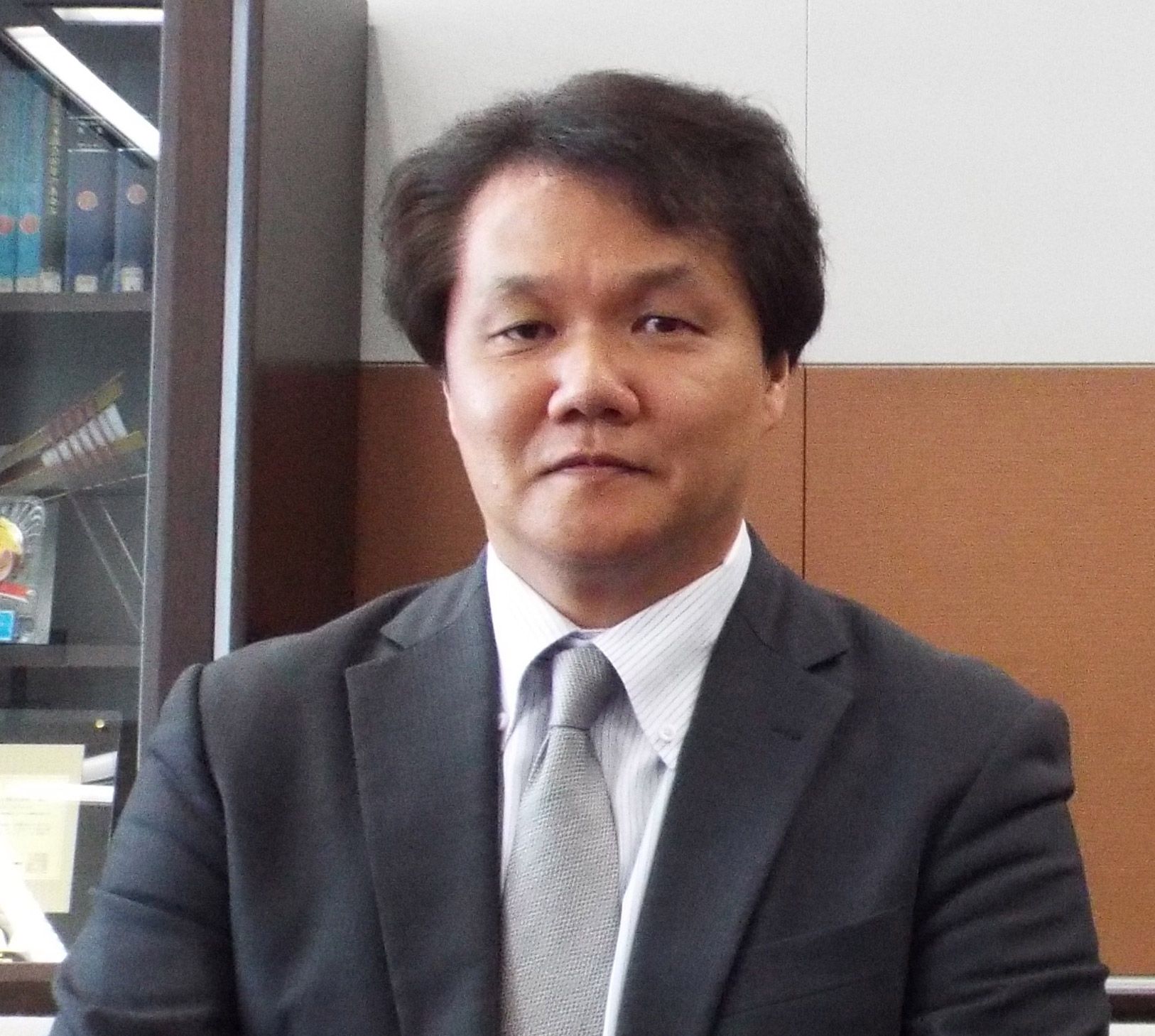 KDDIコネクティッド推進室 室長・鶴沢宗文