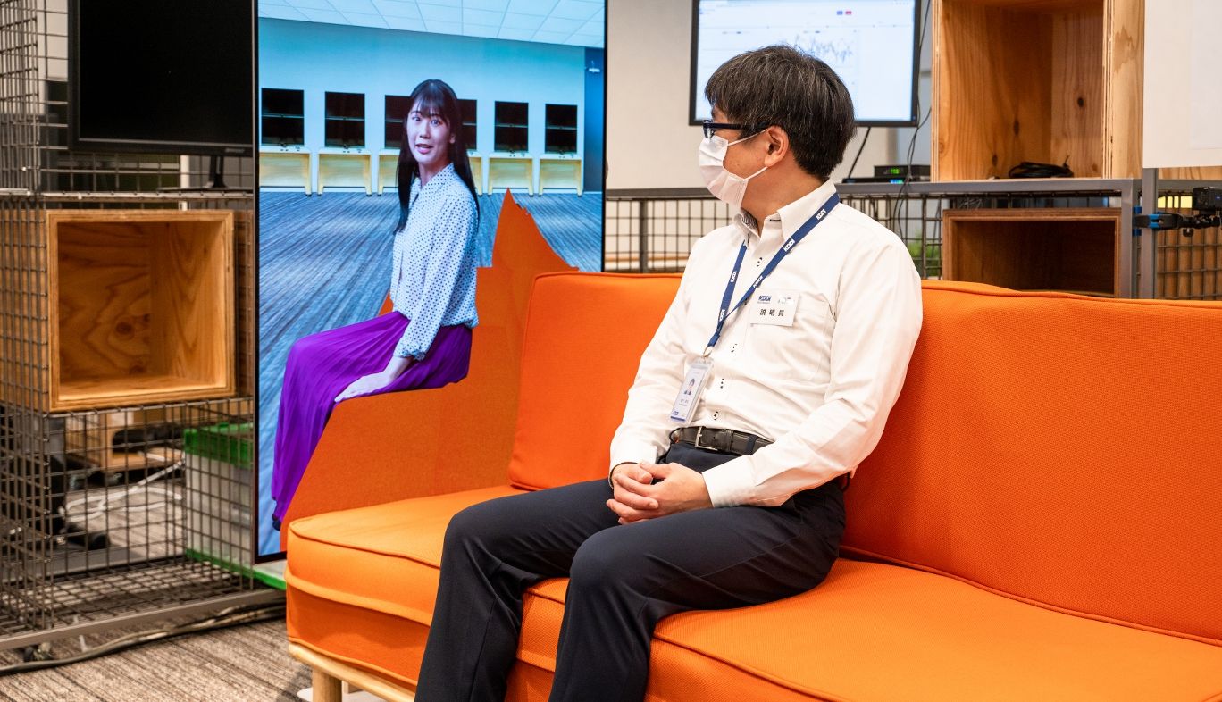 KDDI総合研究所のSync Sofa