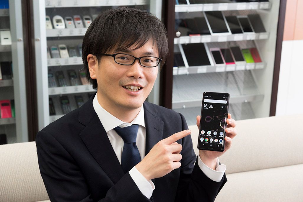 KDDI広報担当。野平秀典