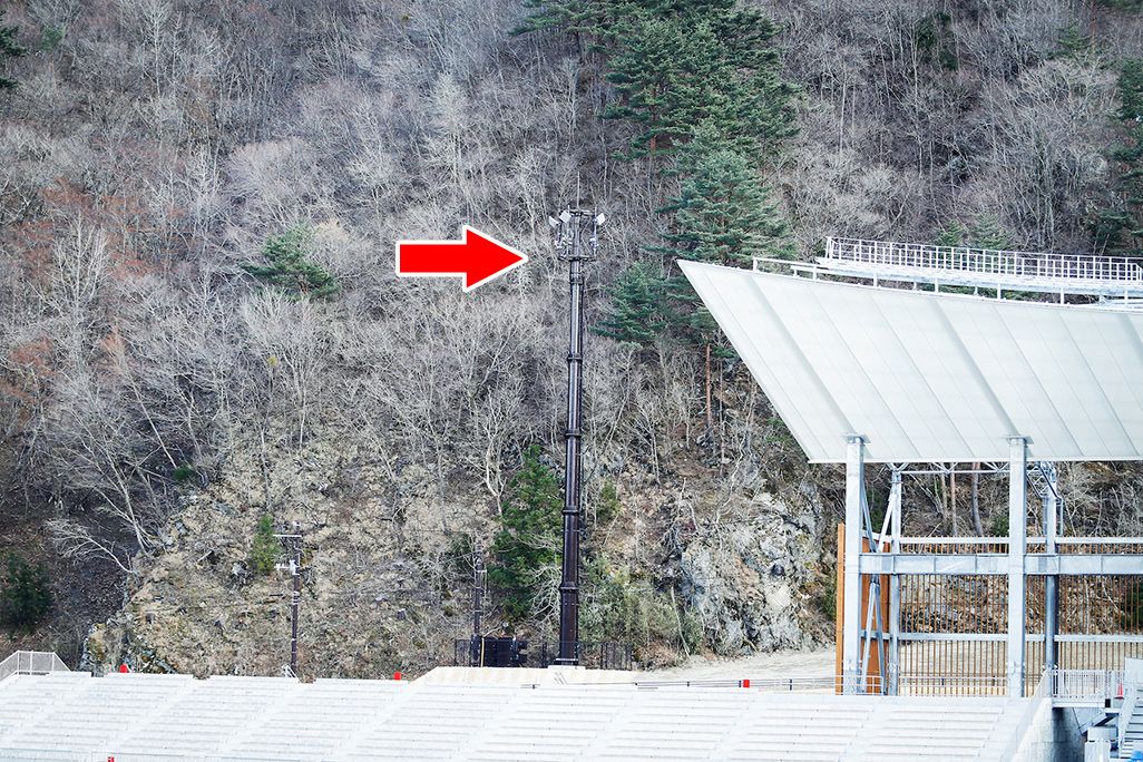 釜石鵜住居復興スタジアムの横に建てられた新しい基地局