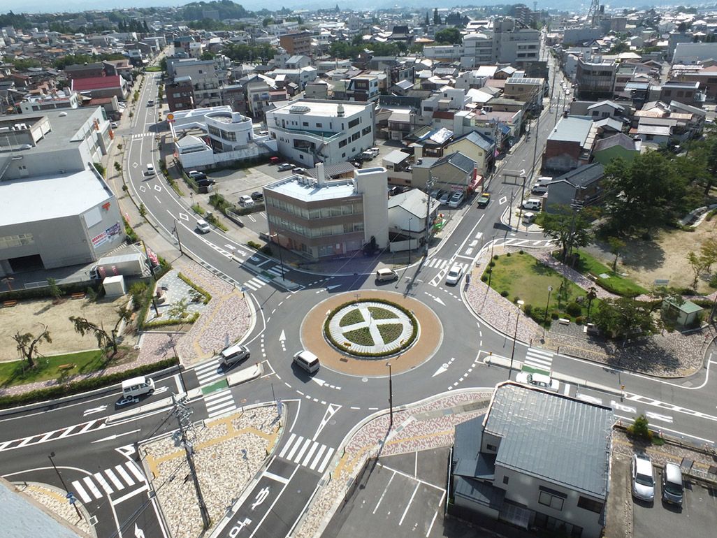 長野県飯田市東和町ラウンドアバウト