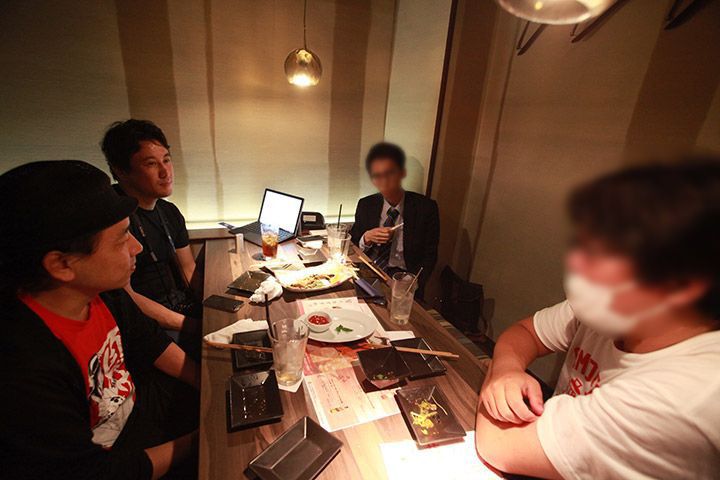 本日の座談会に集まった4人