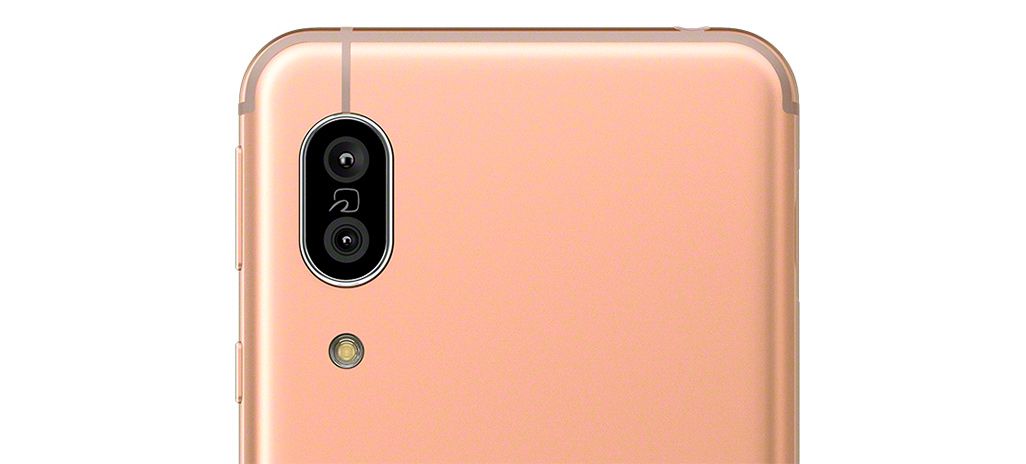 AQUOS sense3のデュアルカメラ