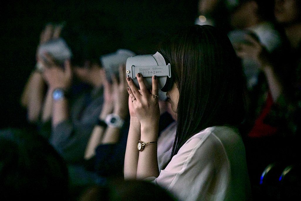 VR演劇『Visual Record ~記憶法廷~』